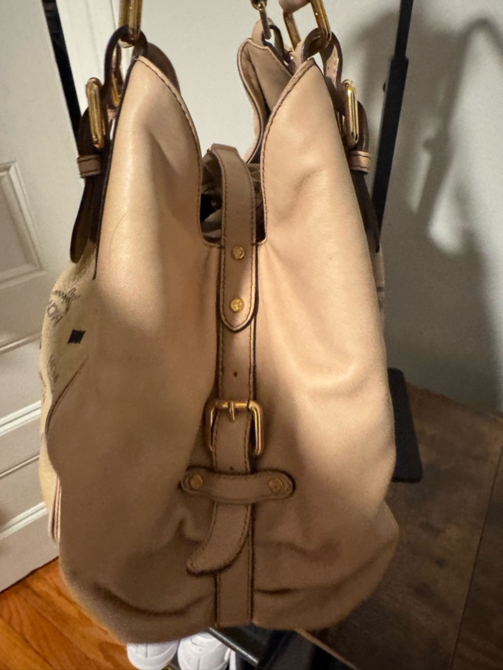 MCM Visetos Hobo Bag Beige and clean Conditions Fully Authenticated - Picture 12 of 14